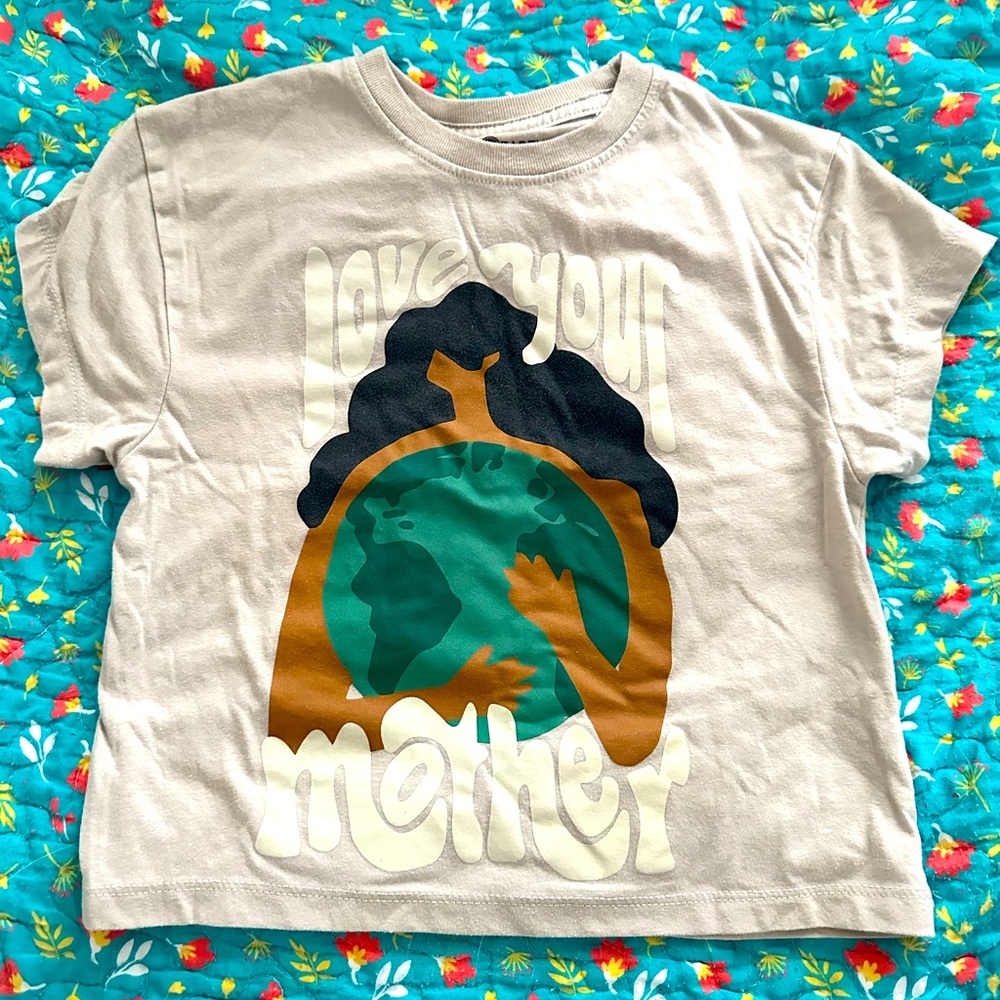 Love Your Mother Tee